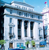 Shanghai's Bund 18 Luring Luxury Brands