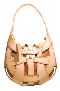 .Testoni Pursues Its Femme Side