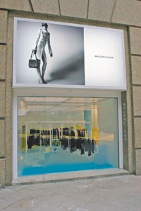 Balenciaga the Black, Now Goes Growth