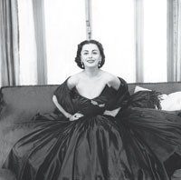 Obituary: Princess Irene Galitzine Dies 90