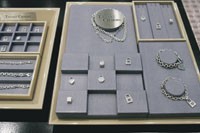 Jewelry Retailers Pull Out All the Stops
