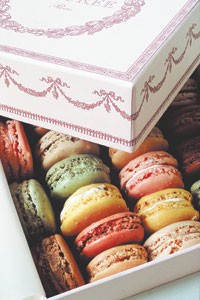 Coffee, Cakes, Clothes: Luxury Retailers Use Food Lure Shoppers