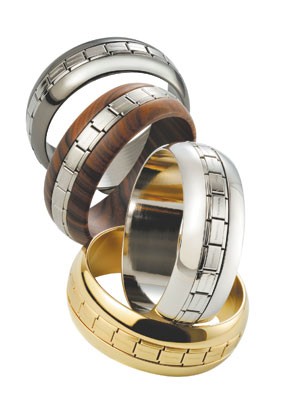 Italian Jewelers Find Success Outside the Box