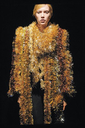 Fashion Scoops: The Late Show... Grande Dames... Loved Up...