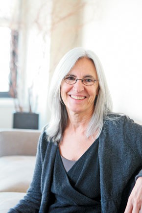Eileen Fisher: Pocket of Prosperity