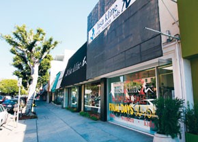Writers' Strike Taking Toll on L.. Retail