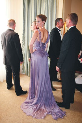 Fashion Scoops: On The Croissette... Mother's Day...