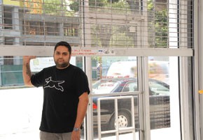 Gangs Prey on Premium Jeans Retailers Atlanta