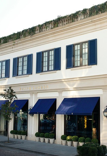 Polo Ralph Lauren Opens First Store Turkey