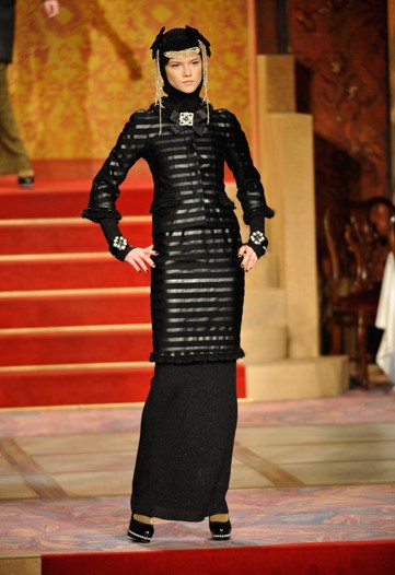Slav Fashion: Chanel Métiers D'Art Pre-Fall 2009