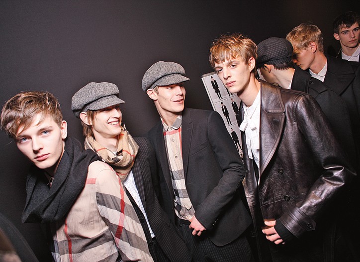 Burberry Check Mate