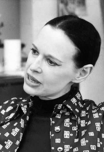 Gloria Vanderbilt Her Own Words
