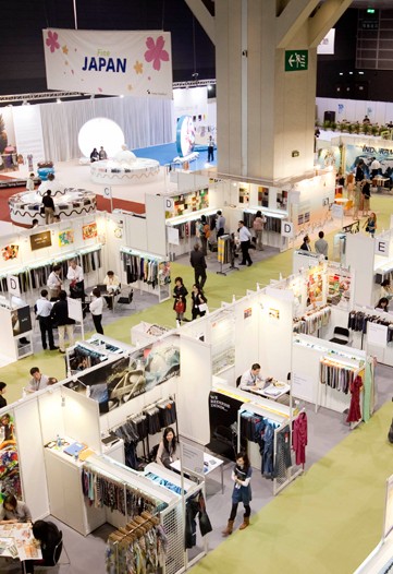 Buyers Push Price Cuts Interstoff Asia