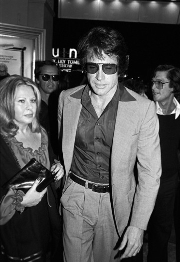 Stars Gather 'Black Sunday' Premiere