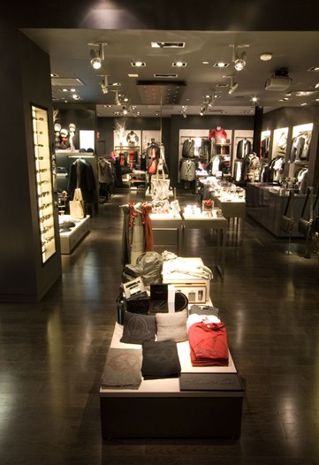 Kenneth Cole Taps Its First Creative Director