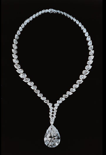 Cartier: Romancing the Stone