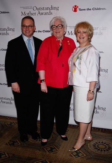 Five-Star Moms: 31st Annual Outstanding Mothers Awards