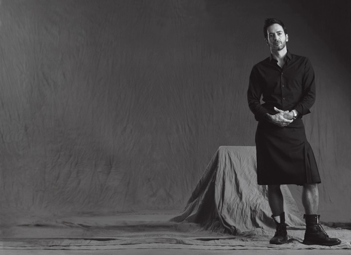 Marc Jacobs: 2009 CFDA International Award Winner; Womenswear, Accessory Nominee