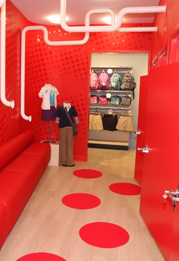 P.S.: éropostale's New Retail Concept