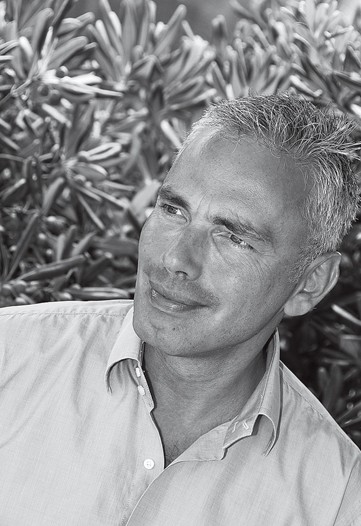 Extras: Christian Roth Chats With Sheila Vance