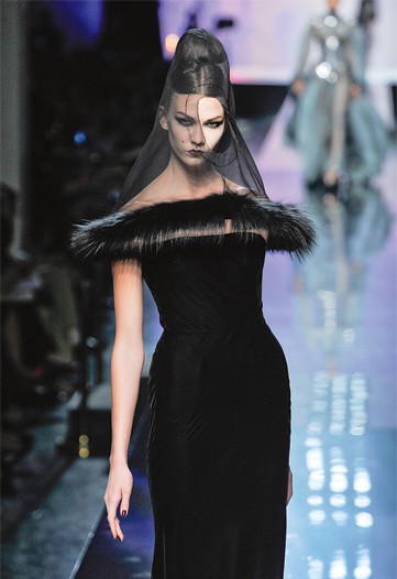 Fall-Winter 2009 Shows: Nouveau Riche