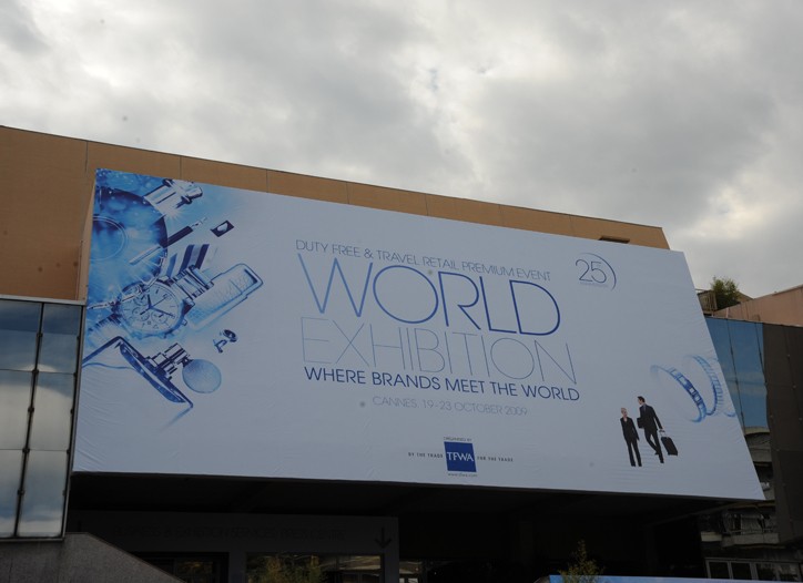 Beauty Execs See Need Change Travel-Retail Sector
