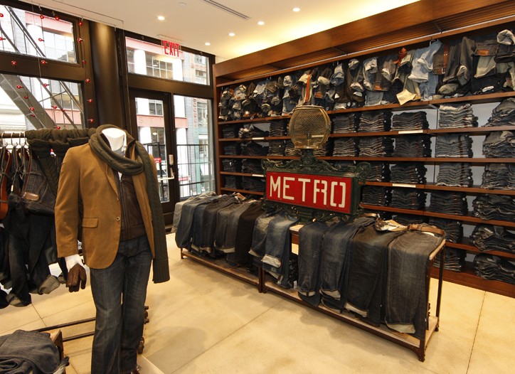 Banana Republic Opens SoHo Prototype