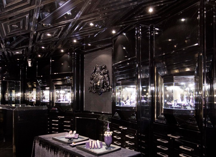 Jewelry Firm MCL Opens Hong Kong Boutique
