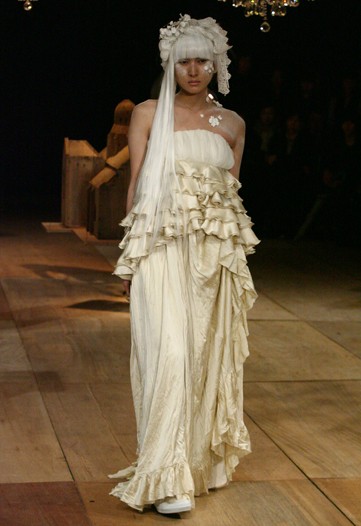 Japan Fashion Week Receives Lukewarm Response