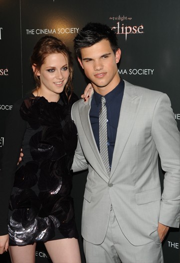 Twilight Fans Enjoy Intimate Screening