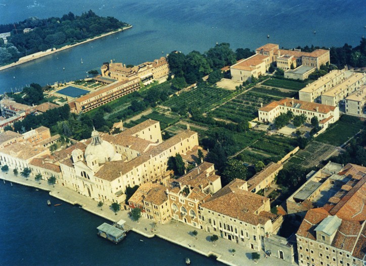 Venice Villa Feels Like Home