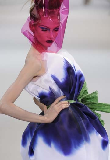 Couture Creativity Flows From the Fabric