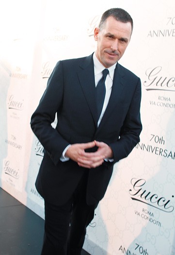 Mark Lee Named Barneys CEO