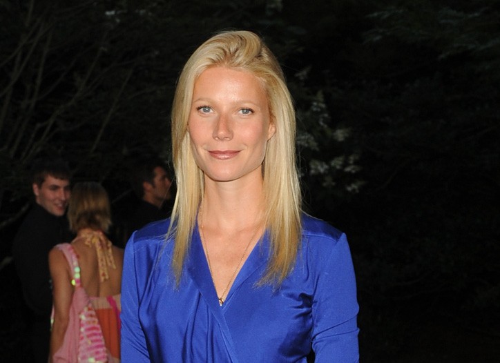 Gwyneth Paltrow and Donna Karan Help Out the Hamptons