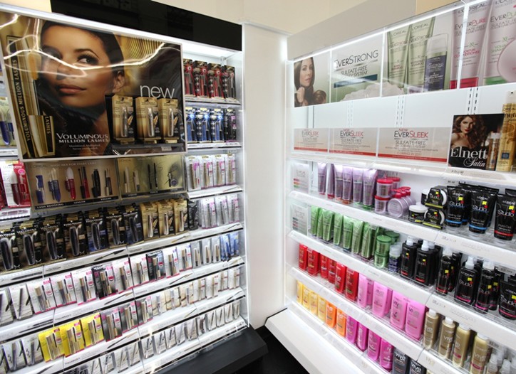 L'Oréal Paris Opens Boutique Bed Bath & Beyond