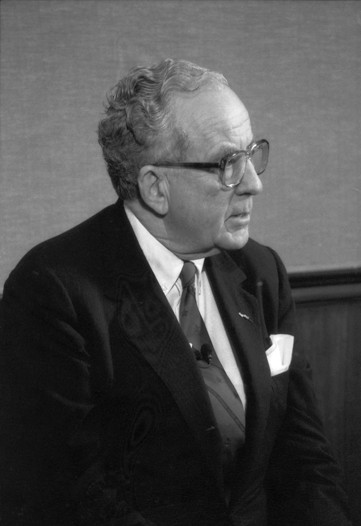 Roger Milliken Dies 95