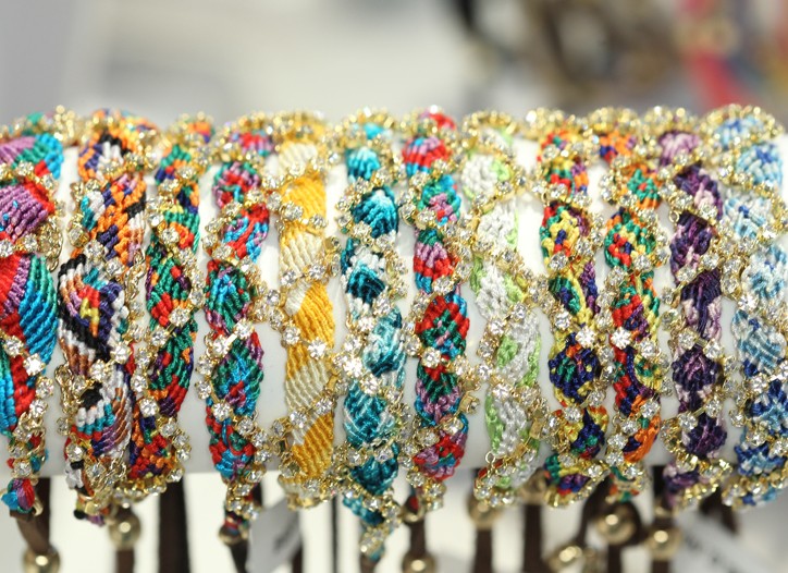Friendship Reigns AccessoriesTheShow