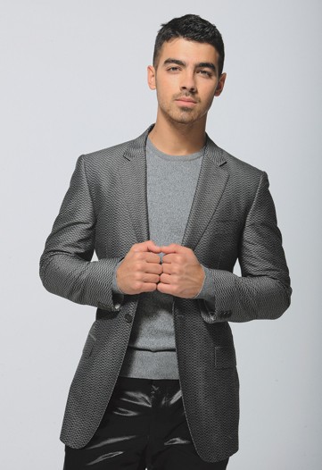 Joe Jonas Steps Out