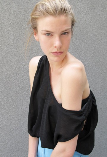 Model Call: Madelene de la Motte