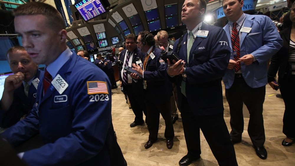Retail Stocks Outpace Dow for the Week