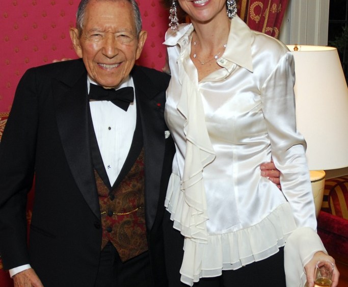 French-American Cultural Foundation Throws Dinner