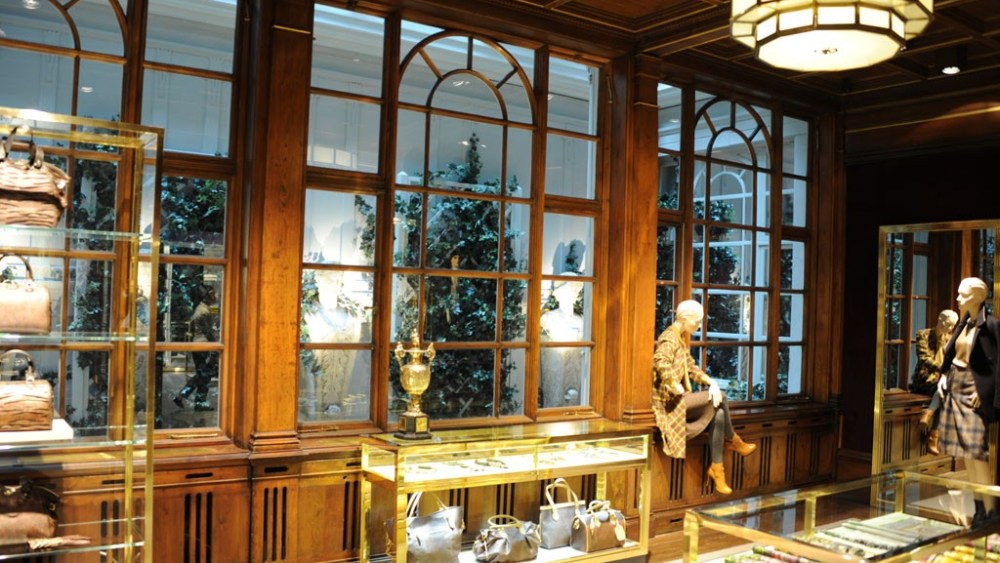 Etro Expands London