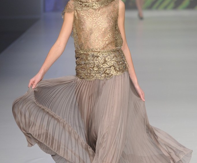 Economic Concerns Weigh on Hong Kong Fashion