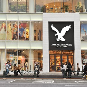 Schottenstein Named CEO of American Eagle as Q3 EPS Beats Estimates