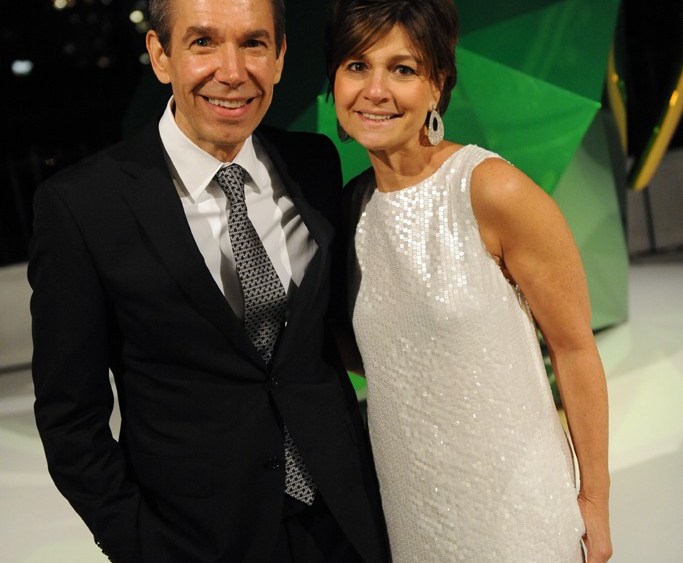 Lisa Perry Fetes Jeff Koons Collaboration
