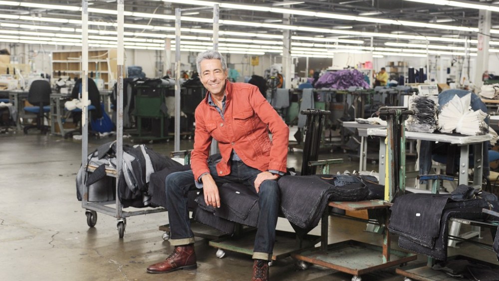 Seven Signs on Slim Styling