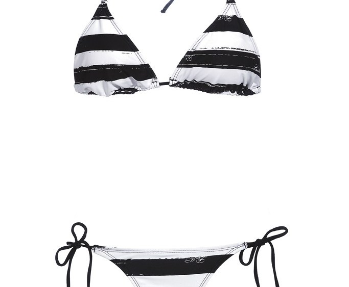 Cruise 2013 Swim Trend: High Contrast