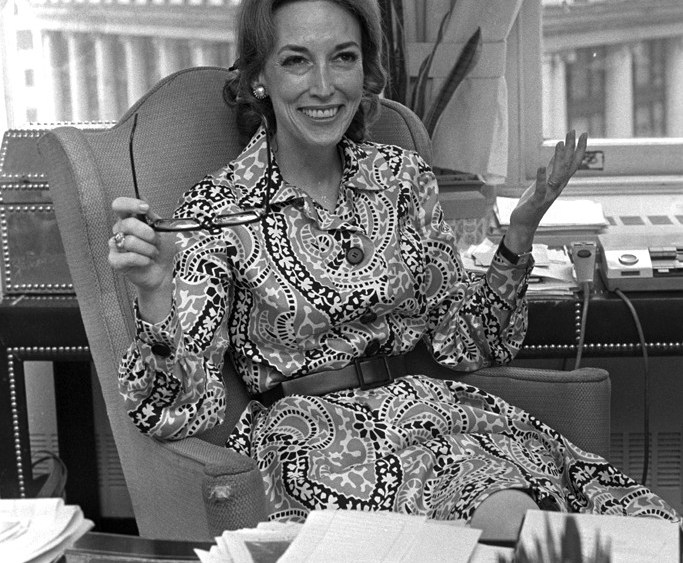 Helen Gurley Brown, Iconic Editor, Dies 90