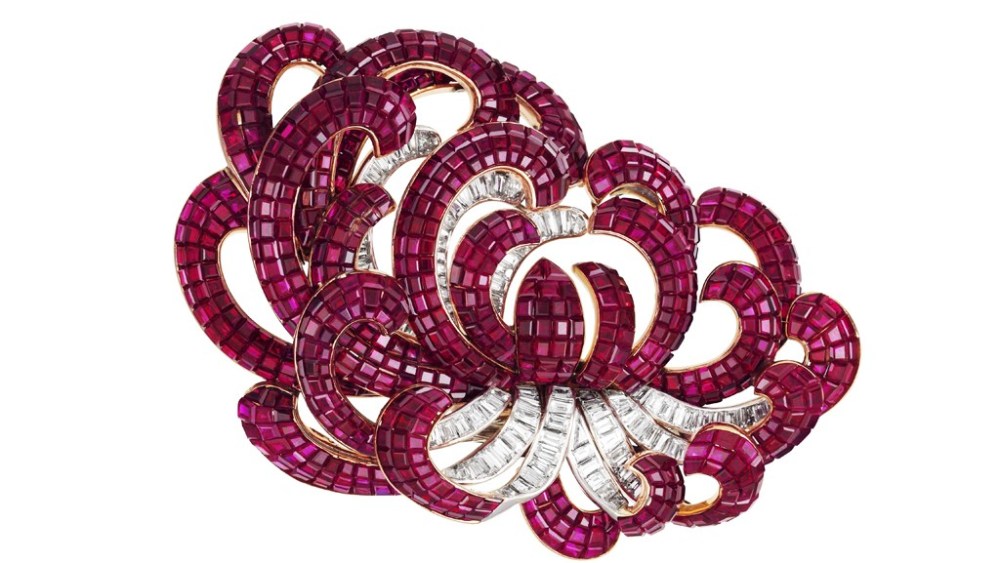 Van Cleef on Show Decorative Arts Museum