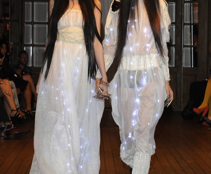 Los Angeles Fashion Week Trend: Opposing Forces